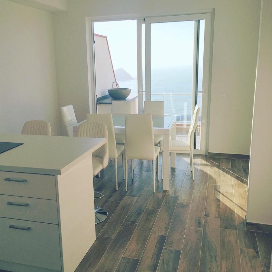 Appartamento Vista Mare Capo dʼOrlando Exterior foto
